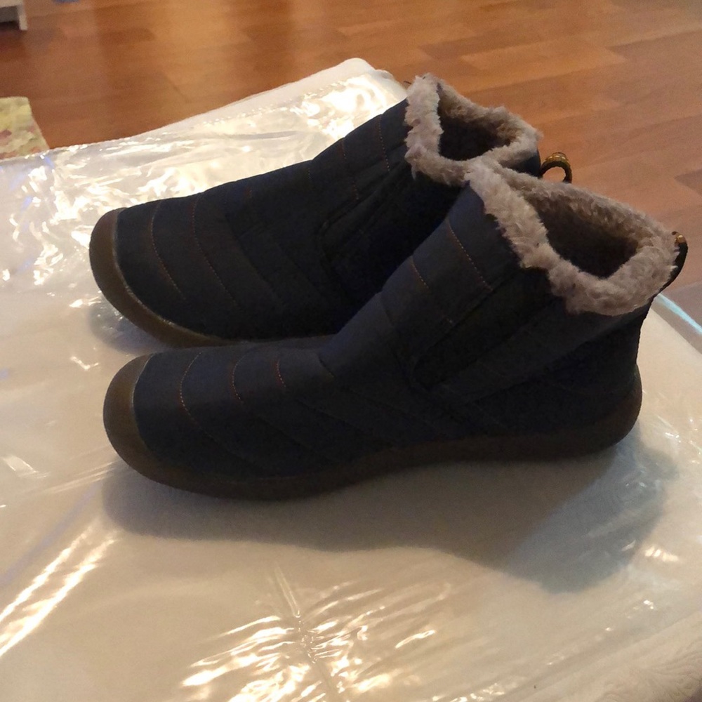 Rain boots